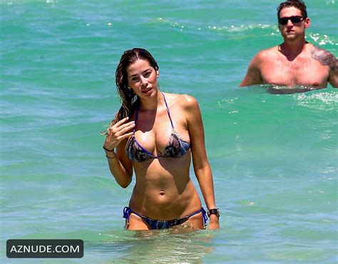 Aida Yespica Sexy In A Tiny Blue Bikini On The Beach In Miami Aznude My XXX Hot Girl