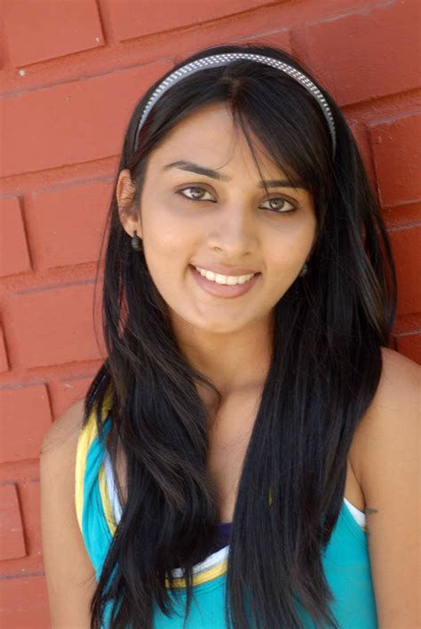 Sindhu Latest Hot Photo Stills Tamil Actress Tamil Actress Photos