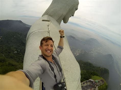 Beyond The Ordinary Jaw Dropping Selfies That Amaze Picline