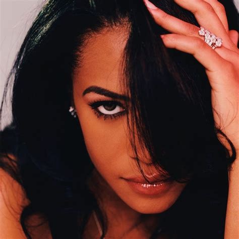 90s00s On Instagram Eric Johnson 2001 Aaliyah Aaliyah Pictures