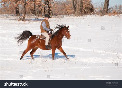 Man Wearing Cowboy Hat Riding Horse Stock Photo 70974076