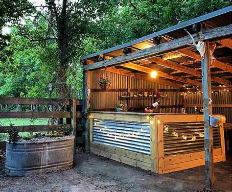 25 Smart Outdoor Bar Ideas To Steal For Your Own Backyard