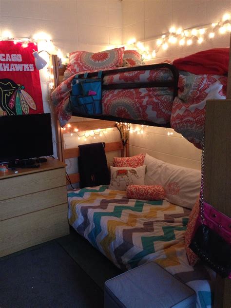 Pin By Madison Stoneman On Home Dorm Bunk Beds Girls Dorm Room Dorm Room Inspiration