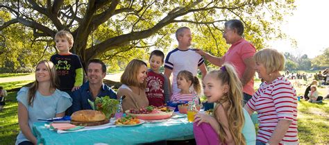 Things To See And Do Picnics And Picnic Bookings Centennial Parklands