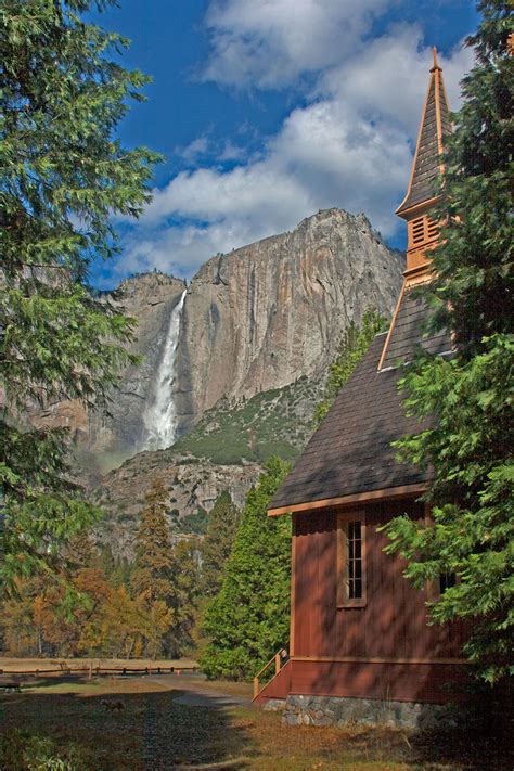 Yosemite Photos Yosemite In The Clouds Yosemite Peregrine Lodge