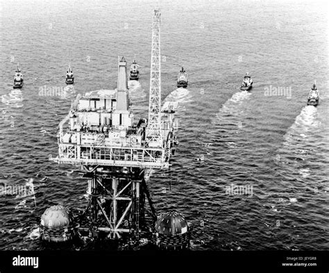 Petroleum Platform North Sea Stock Photo Alamy