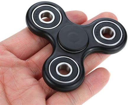 German Customs To Crush 35 Tonnes Of Seized Fidget Spinners Europe