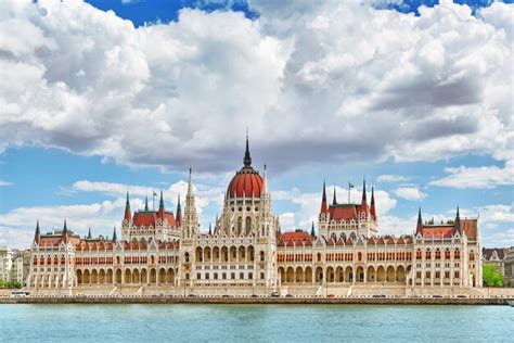 Premium Photo Hungarian Parliament At Daytime Budapest One Of The