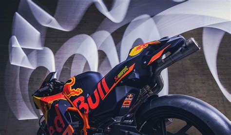 Too Many Photos Of The 2019 Ktm Rc16 Motogp Race Team Asphalt And Rubber