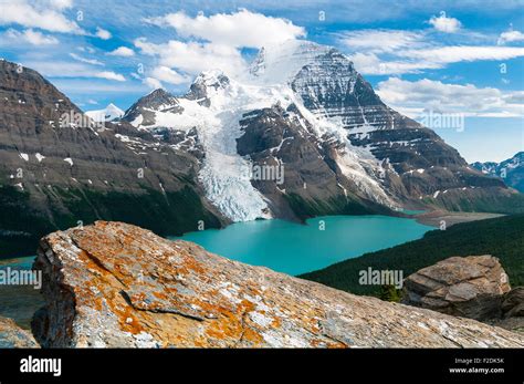 Mt Robson Berg Lake And Berg Glacier Mount Robson Provincial Stock