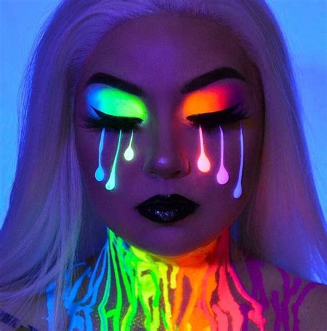 Neon Makeup Ideas Black Lights Black Light Makeup Uv Makeup Glowing