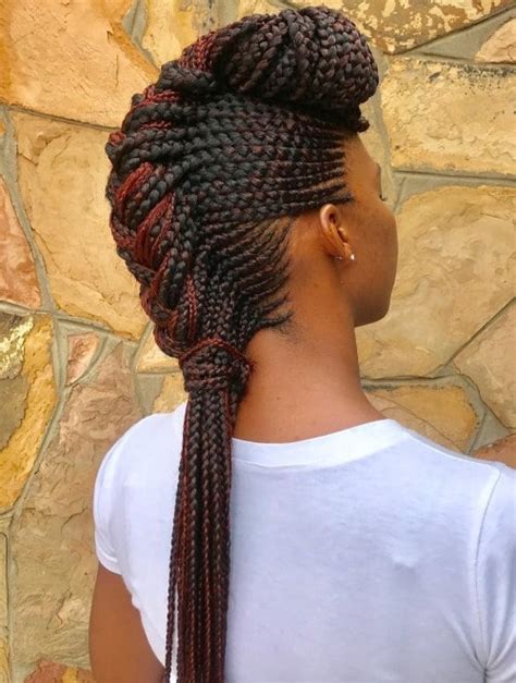 It works both for women who want to experiment with shave sides and those who already have them. Mohawk Braid Hairstyles, Black Braided Mohawk Hairstyles