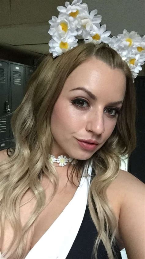 lexi belle