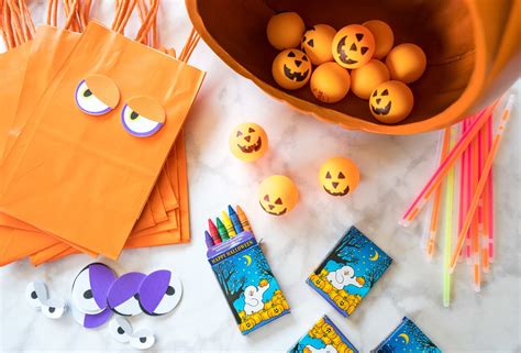 6 Toddler Halloween Games And Activities Kids Parties