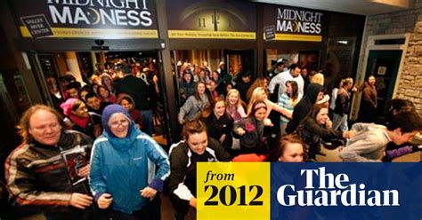 What Store Open On Thurday For Black Friday In Maine - Black Friday sales fall after retail giants' Thanksgiving opening | US