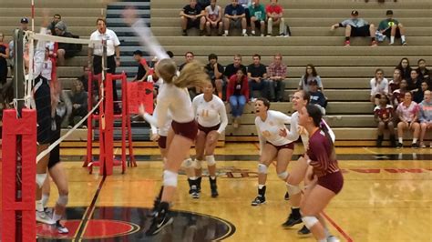 Volleyball Central Catholic Sweeps Clackamas Takes Over First Place