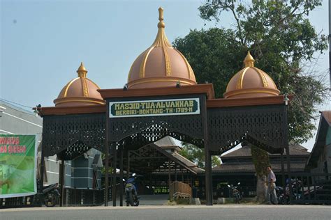 Masjid Tua Di Kota Bontang ~ Jejak Budaya