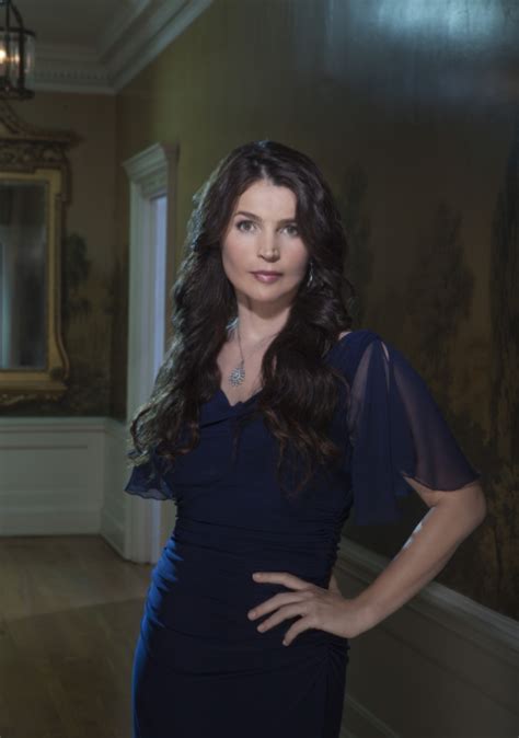 Image Promo Joanna S1 01png Witches Of East End Wiki Fandom
