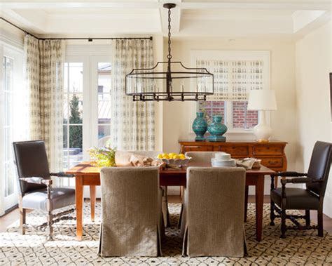 Best Traditional Casual Dining Room Design Ideas And Remodel Pictures Houzz