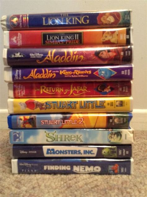 Walt Disney Vhs Lot Collection Classic Movies Lion King Aladdin Stuart