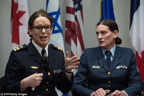 Ex Navy Seal Kristin Beck Speaks At Conference Of Transgender Soldiers