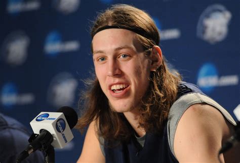 Watch Canada S Kelly Olynyk Knocks Down And One At Fiba World Cup Gonzaga Nation