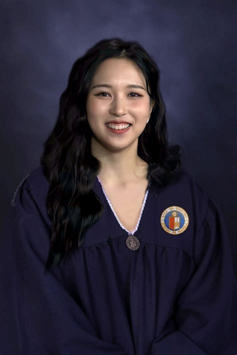 Filipino Twice Fan Edits The Members Into University Graduation