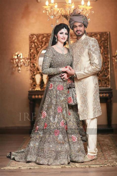 Dress Color Pakistani Bridal Lehenga Pakistani Wedding Outfits Indian Wedding Outfits