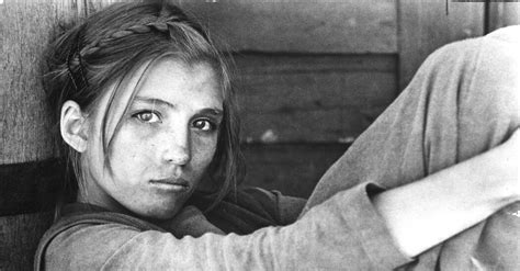 Linda Manz Young Star Of ‘days Of Heaven Dies At 58 The New York Times