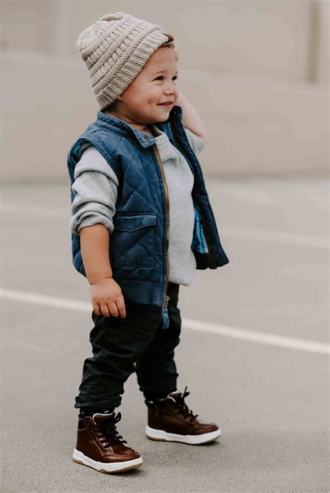 The Cutest Toddler Boy Capsule Wardrobe For Fall Boys Fall Outfits