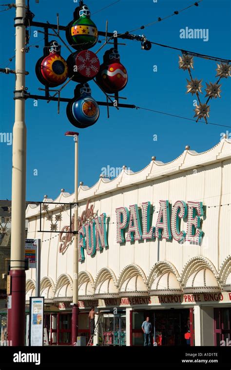 Fun Palace Blackpool Stock Photo Alamy