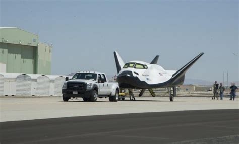 News From Space Dream Chaser Airframe Unveiled Stories By Williams