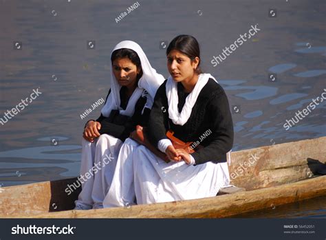 Srinagar India October 12 Muslim Girls Go To School By Boat On Dal