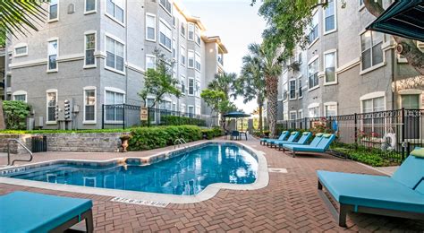 Meridian Apartments |Alamo Heights, TX Luxury Apartments