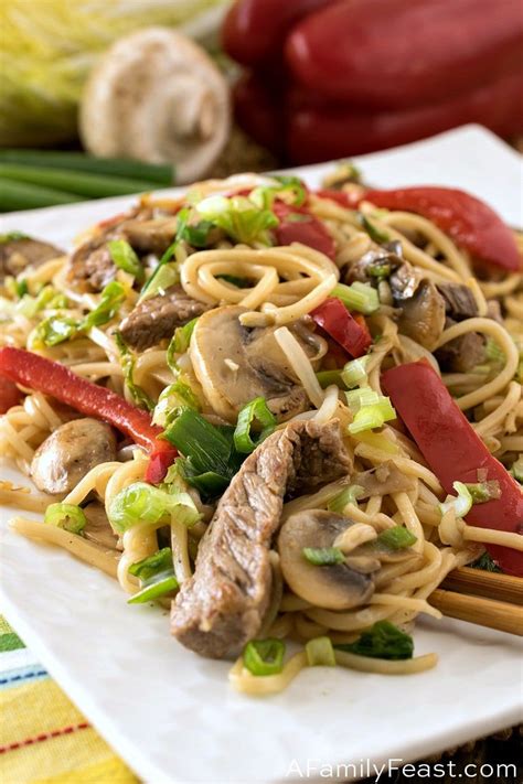 Lo mein tends to be lighter, healthier and lower calories with more veggies than chow mein. Inspired by one of our favorite WW recipes. | Healthy beef ...