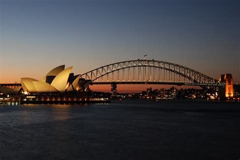 Sydney Harbour Bridge • Brücke » outdooractive.com