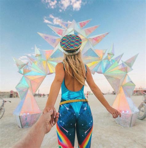 Photos Capturing Burning Man 2016s Creative And Carefree Culture