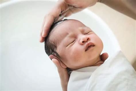 10 Dicas De Como Cuidar Da Pele Do Recém Nascido