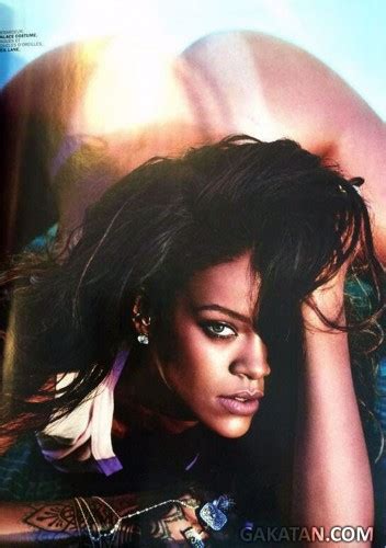 Rihanna Nue Pour Le Dernier Num Ro Du Magazine Lui