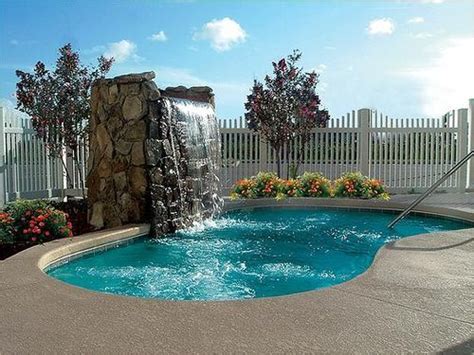 See 49 traveller reviews, 32 candid photos, and great deals for royal inn this magnuson hotels affiliate offers continental breakfast each morning, free wireless internet is parking available at royal inn motel long beach? DEAL - Hotels Near Royal Caribbean Freedom Of The Seas ...