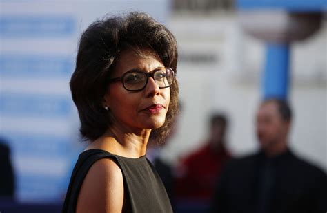 Audrey pulvar had returned there in particular on the demonstration of police officers which took place in front of the national assembly. Audrey Pulvar reproche aux télévisions de « donner libre ...