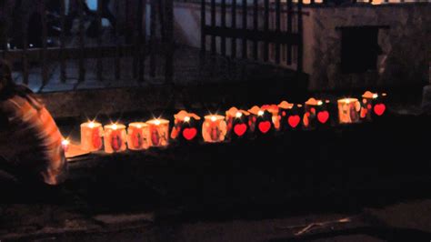 Día de las velitas significa. Día de las Velitas / Day of the Little Candles - YouTube