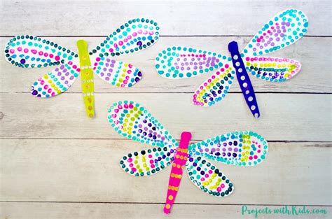 Colorful Q Tip Painted Dragonfly Craft Projects With Kids