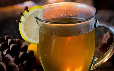 Celebrate National Hot Toddy Day With This Hot Whiskey And Honey Toddy Parade Entertainment