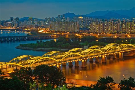 Bridge In Seoul By Night South Korea Seoul Dream Vacations
