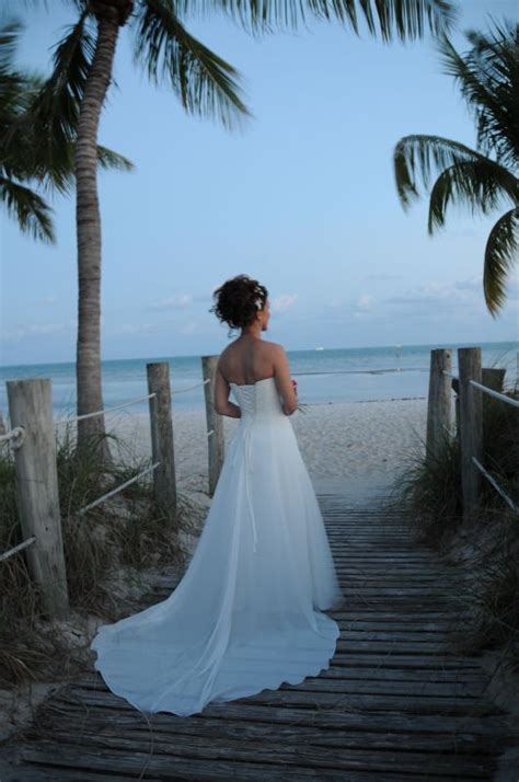A simple wedding in key west specializes in intimate and affordable wedding packages. Key West Sunset Beach Wedding-Pic heavy