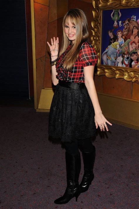 Debby Ryan Mini Skirt Debby Ryan Mini Skirts Curvy Women Outfits