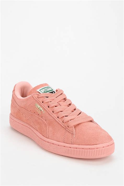 Puma se, branded as puma, is a major german multinational company that produces athletic and casual footwear, as well as sportswear, headquartered in herzogenaurach, bavaria, germany. Lyst - Puma Tonal Pastel Sneaker in Pink