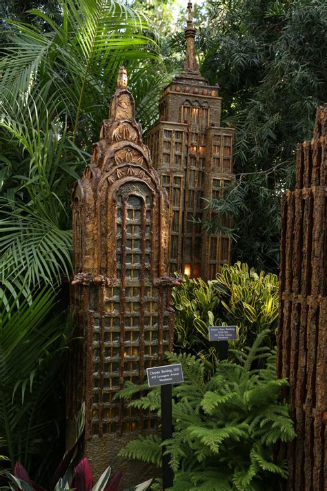 As good as it gets! The Holiday Train Show at the New York Botanical Garden ...