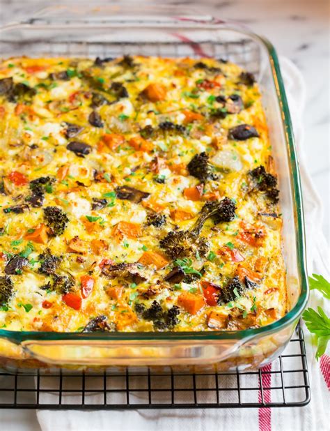 Vegetarian Breakfast Casserole {perfect For A Crowd }